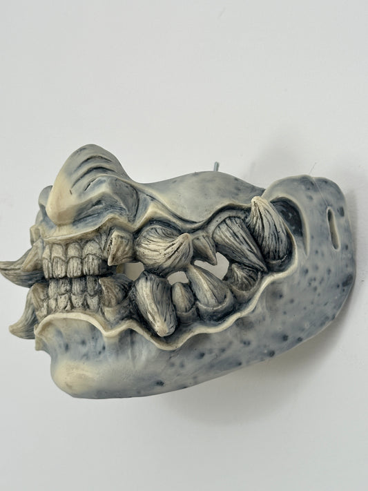 Máscara hueso