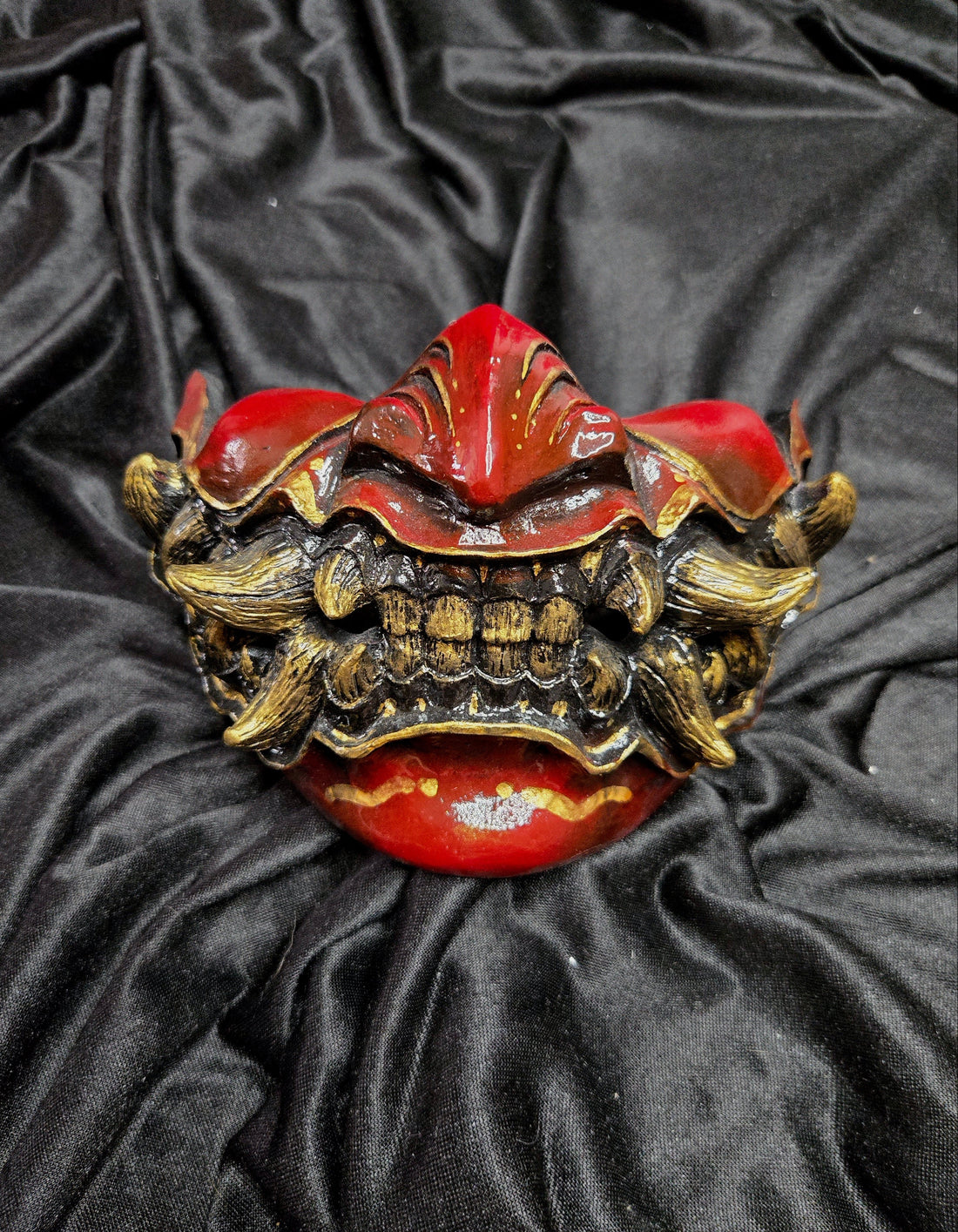 Máscara japonesa tradicional